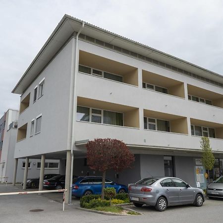 Pm-Premiumapart Strassgang Graz Kültér fotó